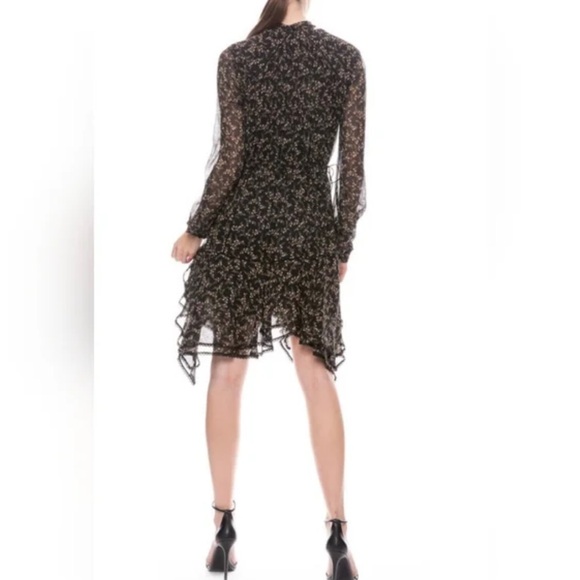 Jonathan Simkhai - Picture 2 of 14